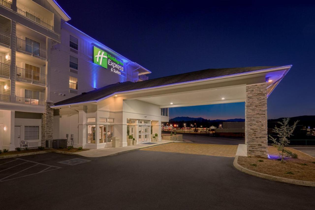 | Holiday Inn Express Pigeon Forge – Sevierville, an IHG Hotel