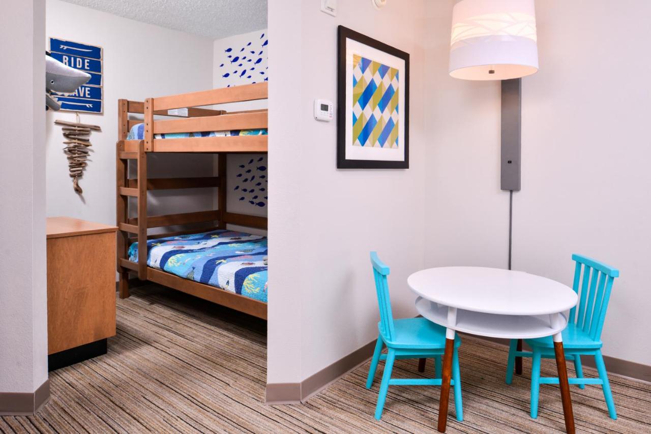 One King Kids Suite - Non-Smoking at Holiday Inn Express Hotel & Suites Tampa-Anderson Rd/Veteran by IHG