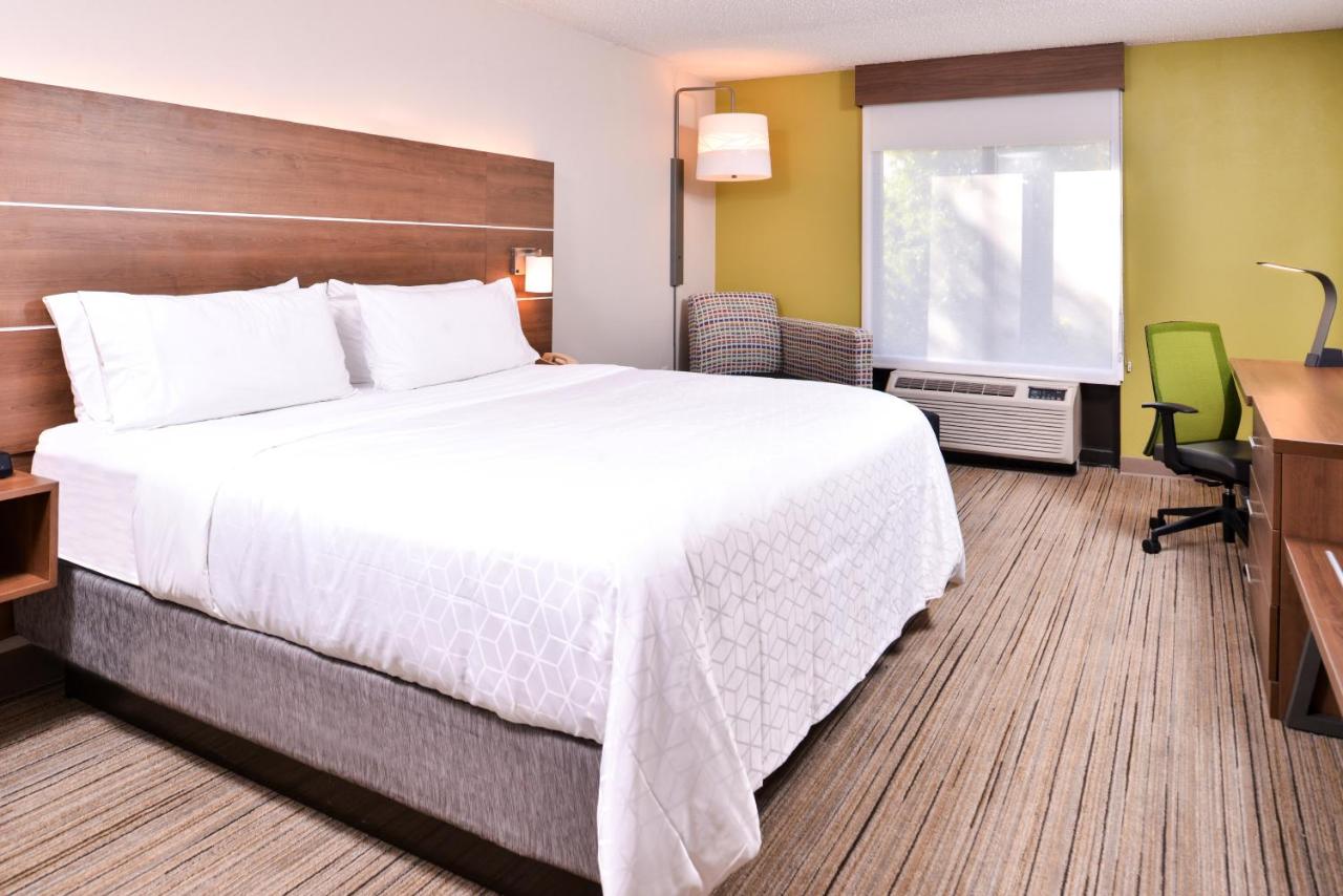 King Room - Non-Smoking at Holiday Inn Express Hotel & Suites Tampa-Anderson Rd/Veteran by IHG