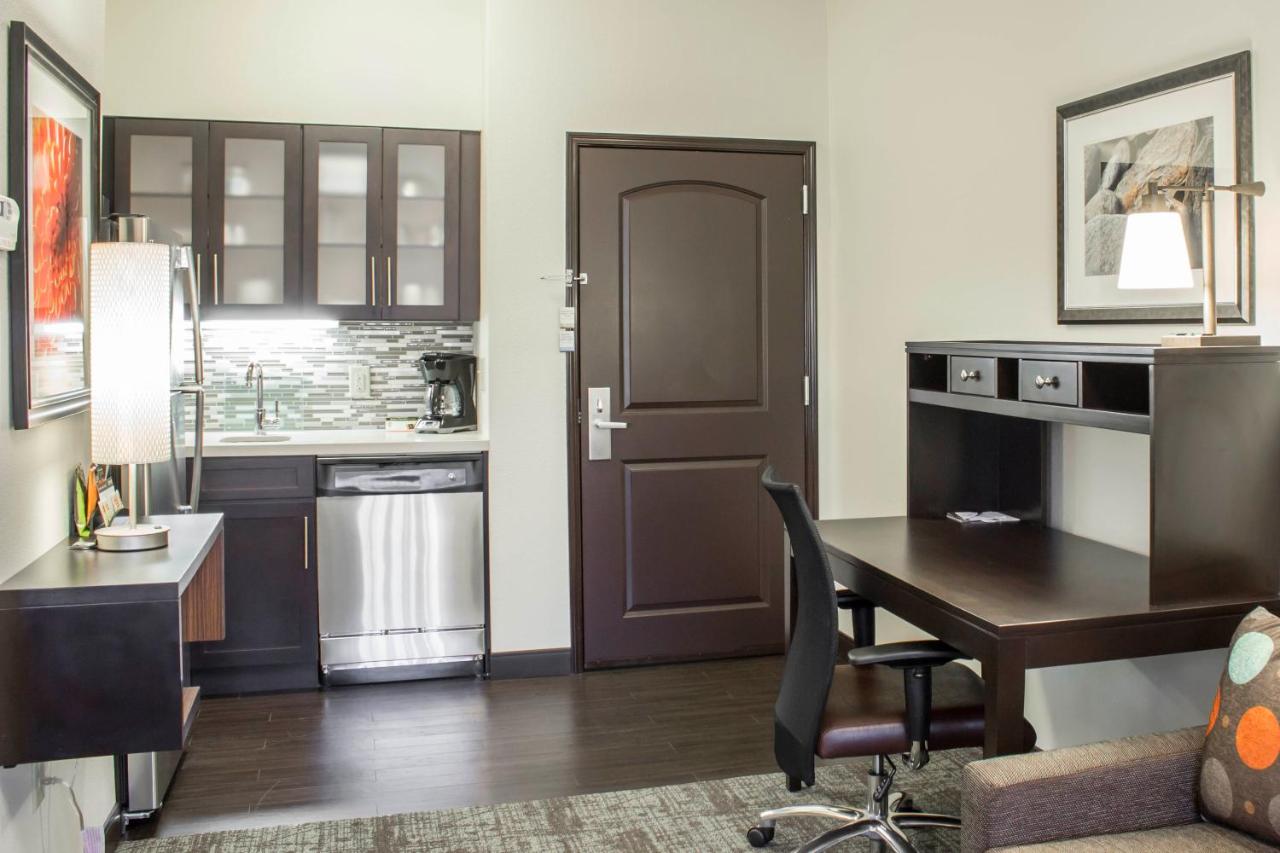 | Staybridge Suites North Jacksonville, an IHG Hotel