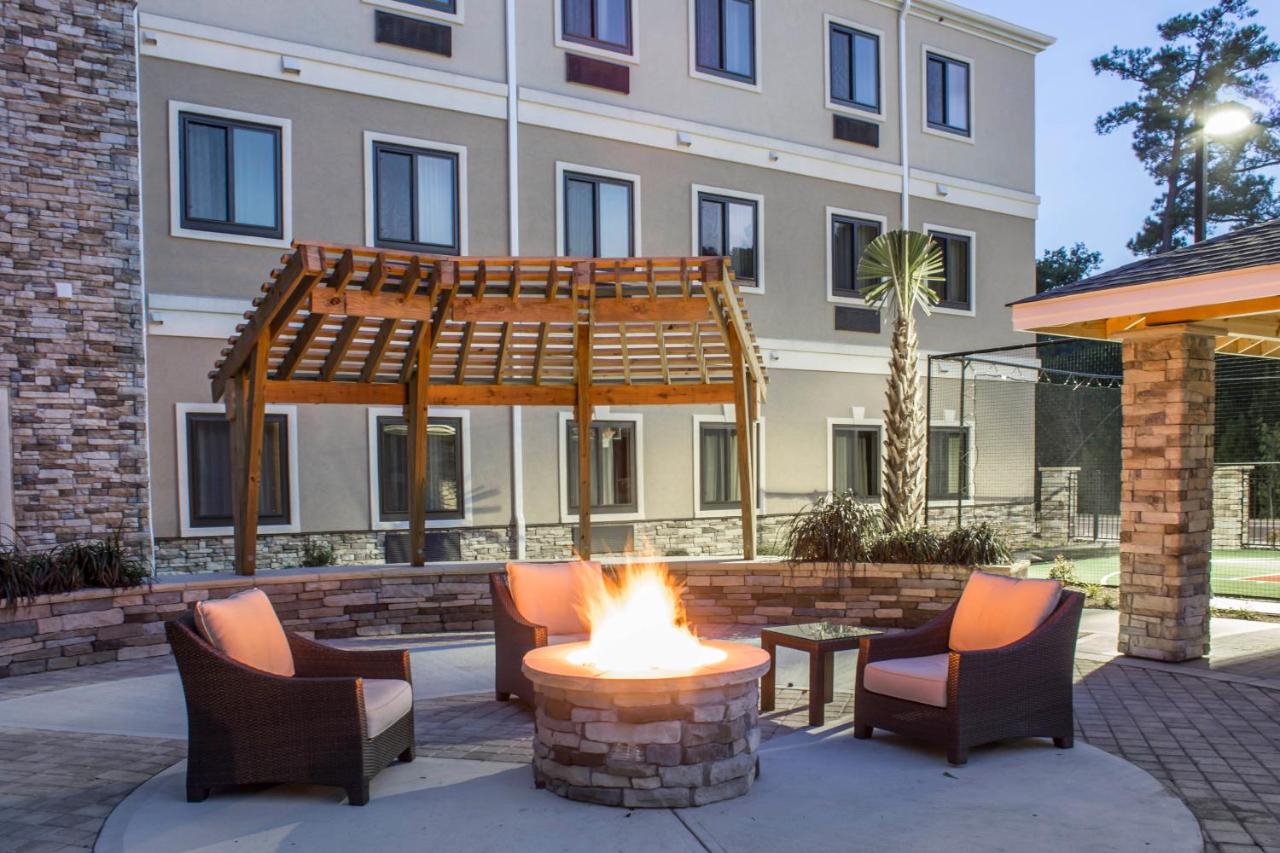| Staybridge Suites North Jacksonville, an IHG Hotel