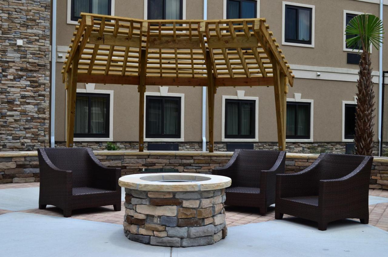 | Staybridge Suites North Jacksonville, an IHG Hotel
