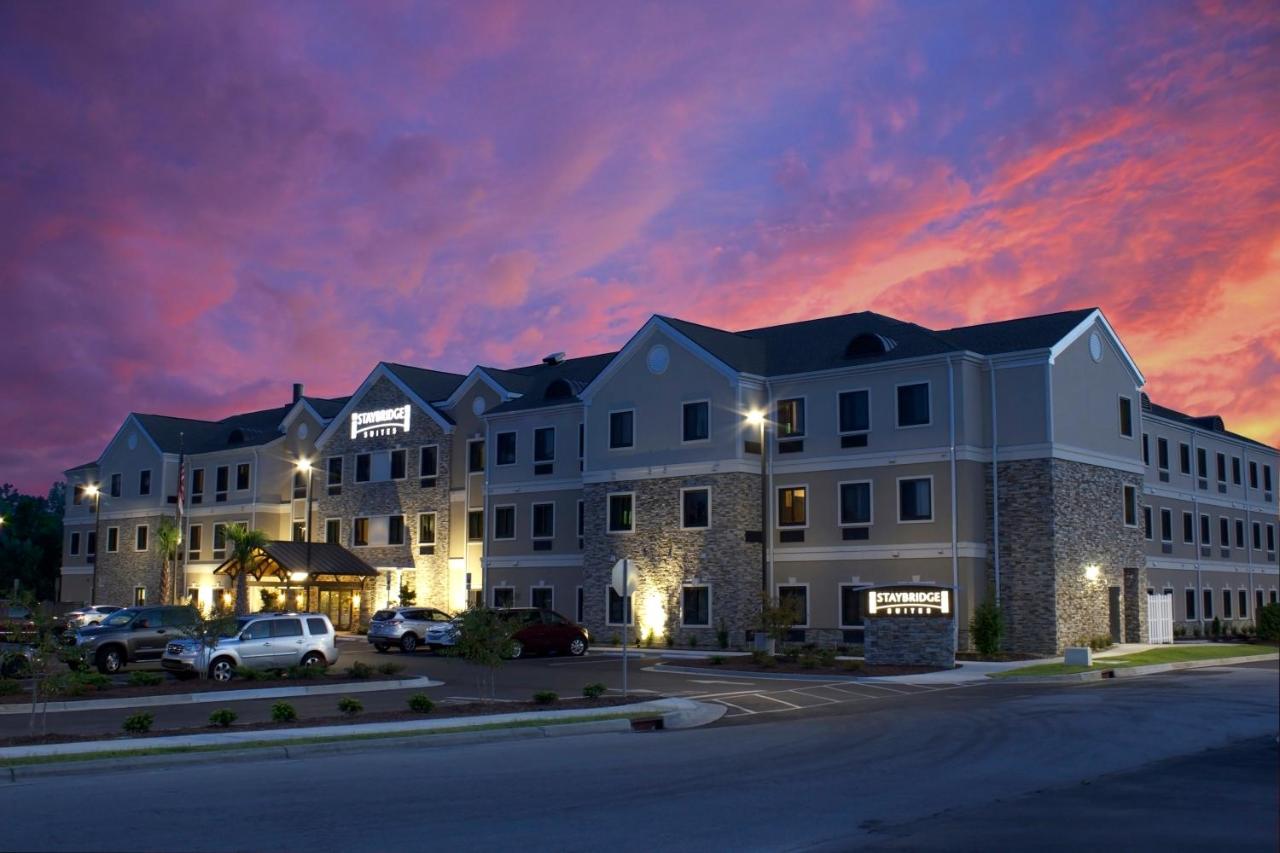 | Staybridge Suites North Jacksonville, an IHG Hotel