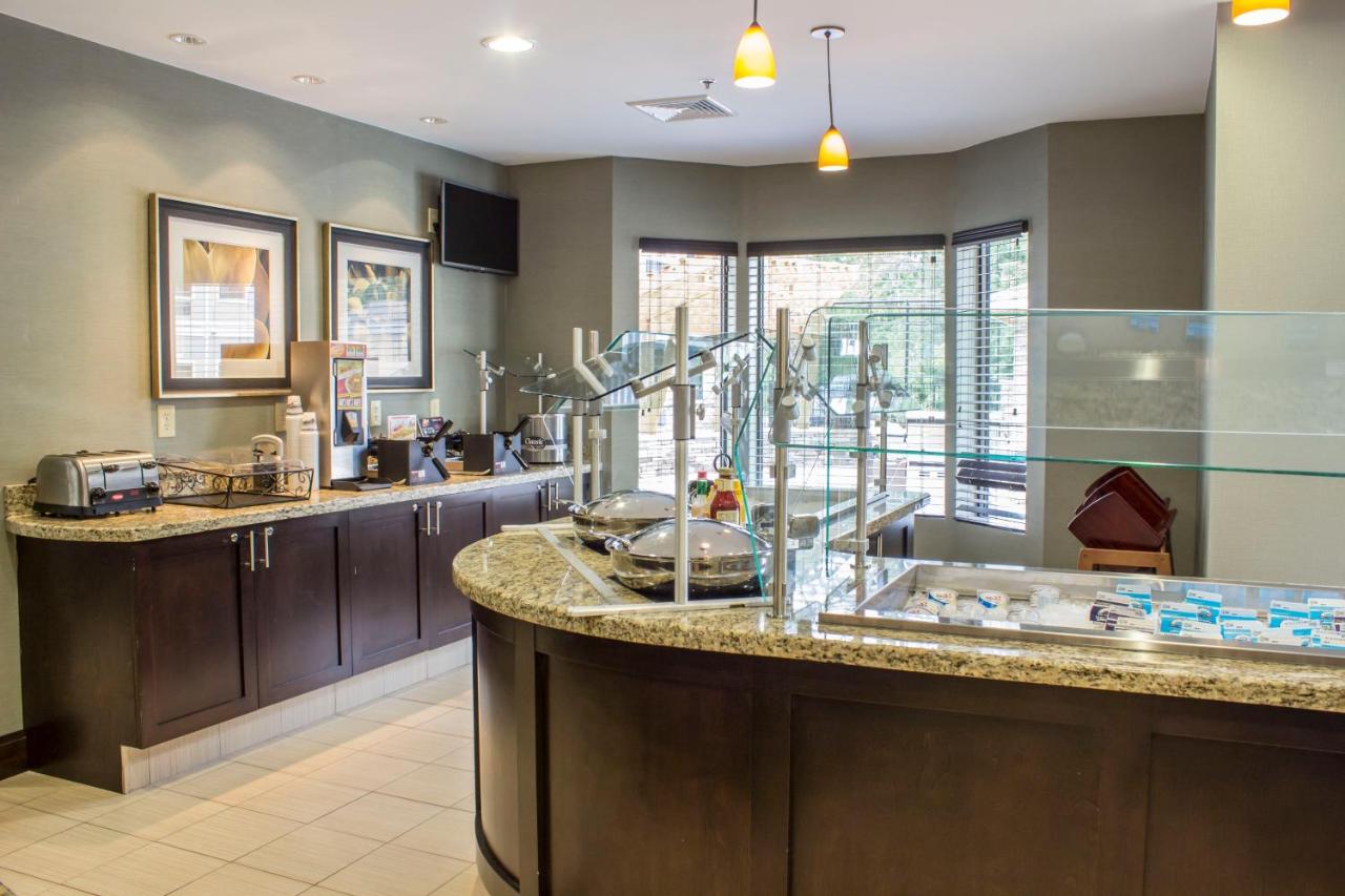 | Staybridge Suites North Jacksonville, an IHG Hotel