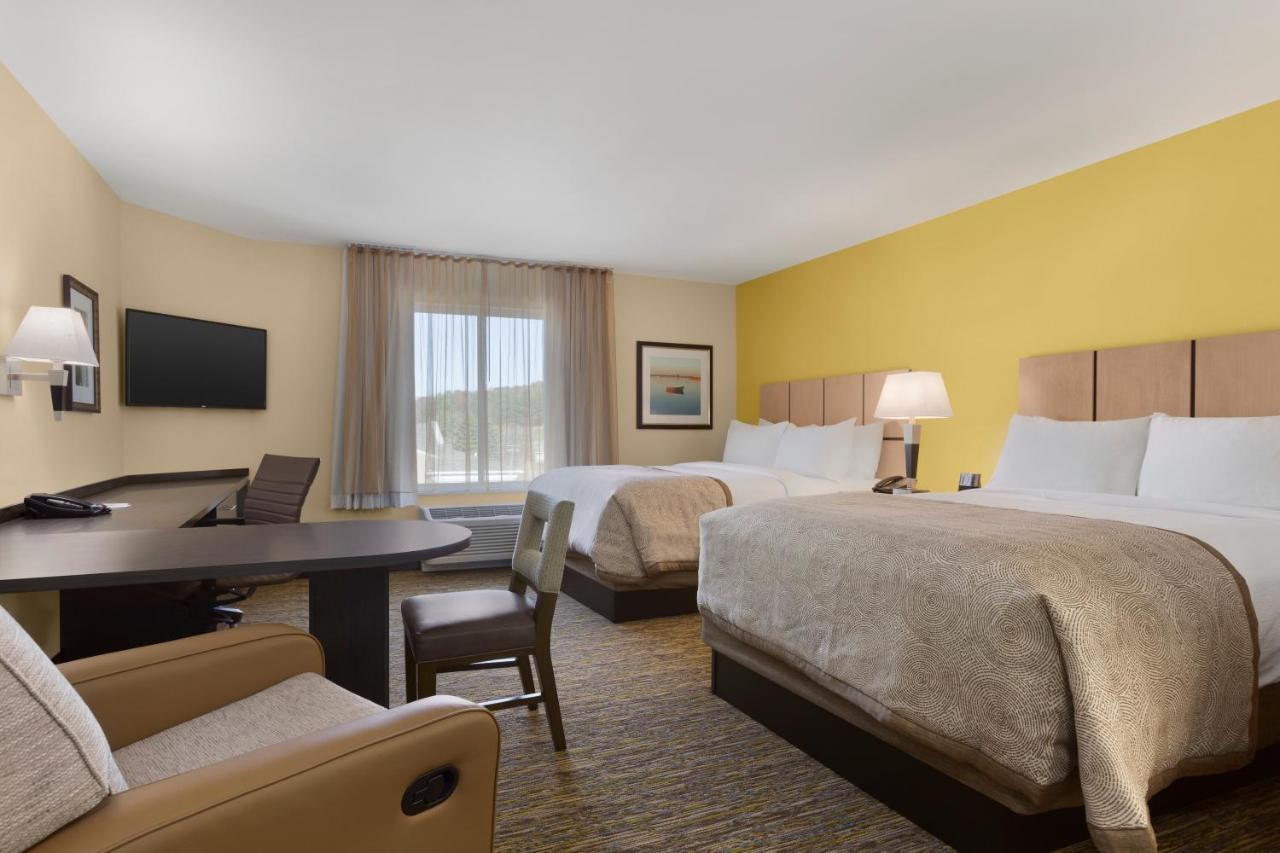 | Candlewood Suites Vestal - Binghamton, an IHG Hotel