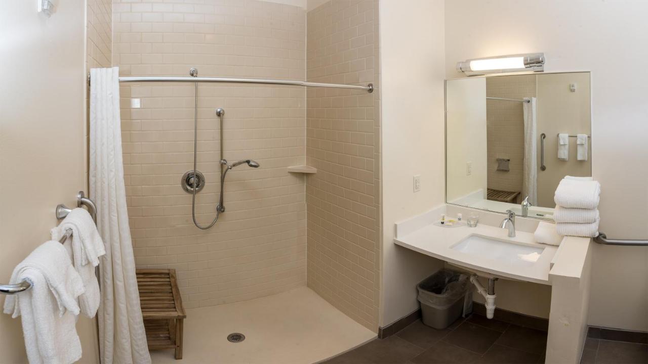 King Room - Accessible Roll Shower - Non-Smoking at Candlewood Suites St. Joseph / Benton Harbor, an IHG Hotel