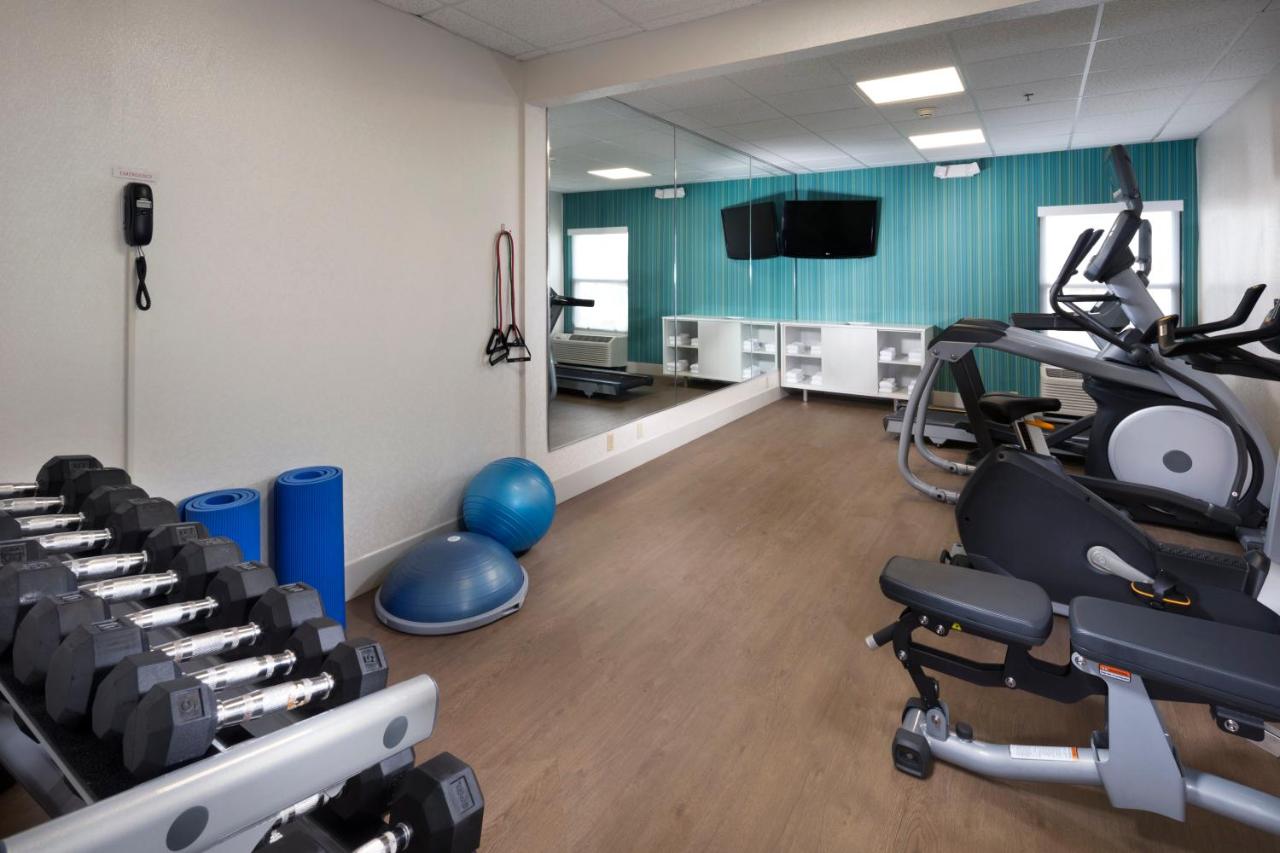 | Holiday Inn Express Middlesboro, an IHG Hotel