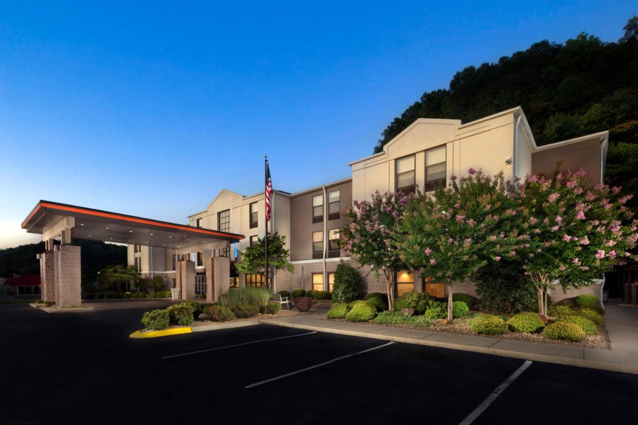 | Holiday Inn Express Middlesboro, an IHG Hotel