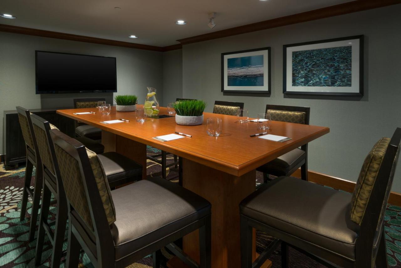 | Staybridge Suites Wilmington - Brandywine Valley, an IHG Hotel