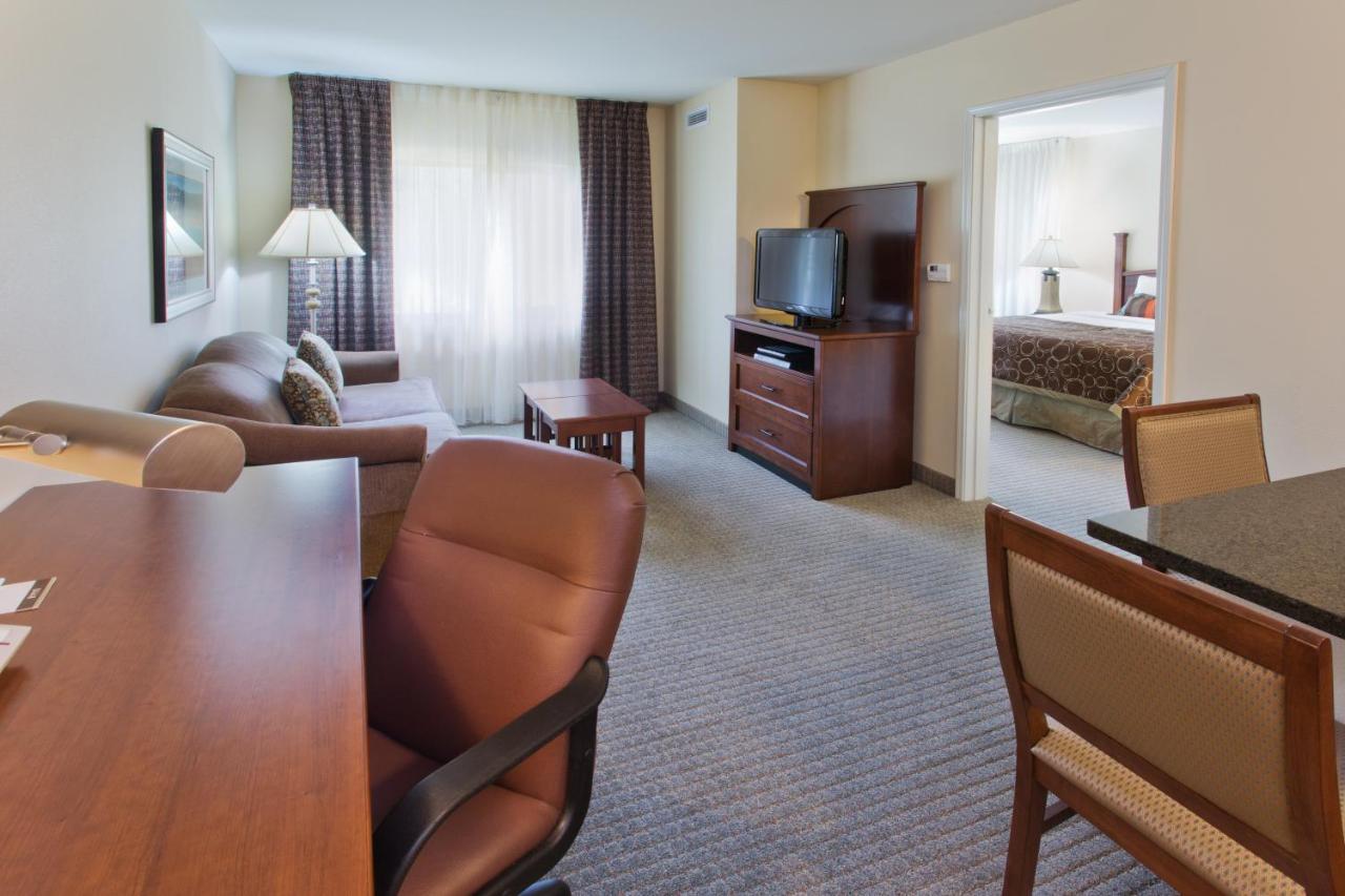 One Bedroom Suite with King Bed and Hearing Accessible Roll In Shower - Non-Smoking at Staybridge Suites Everett-Paine Field by IHG