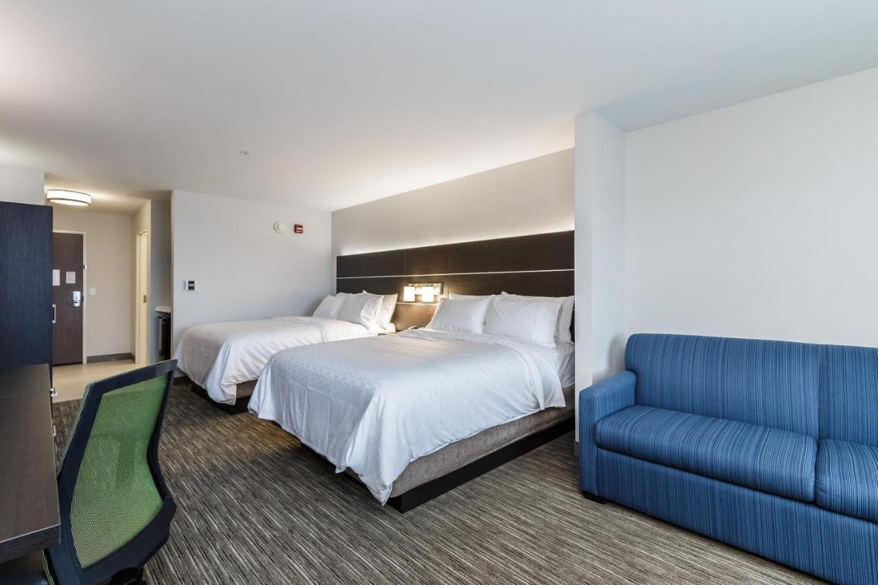Suite with Two Beds - Non-Smoking at Holiday Inn Express & Suites - South Bend Casino  by IHG