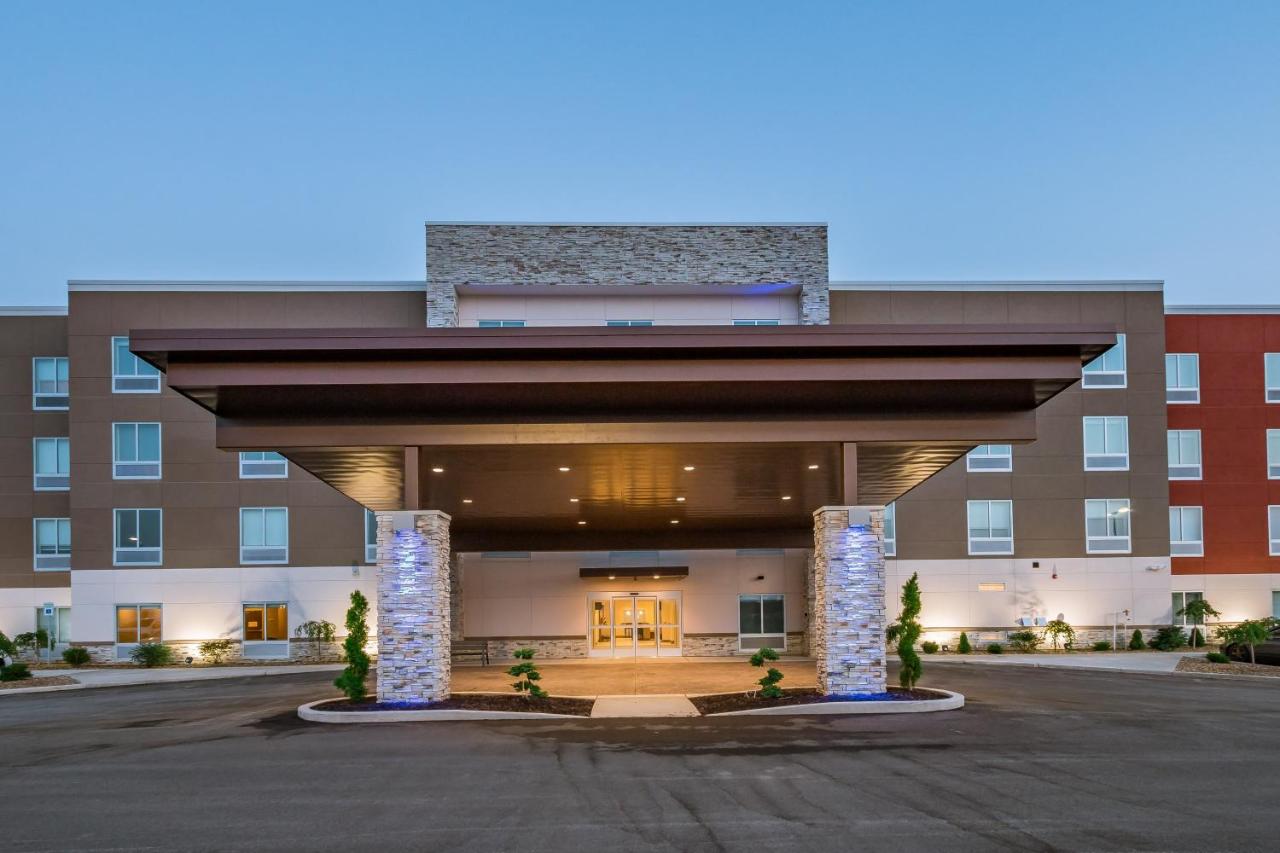  | Holiday Inn Express & Suites South Bend - South