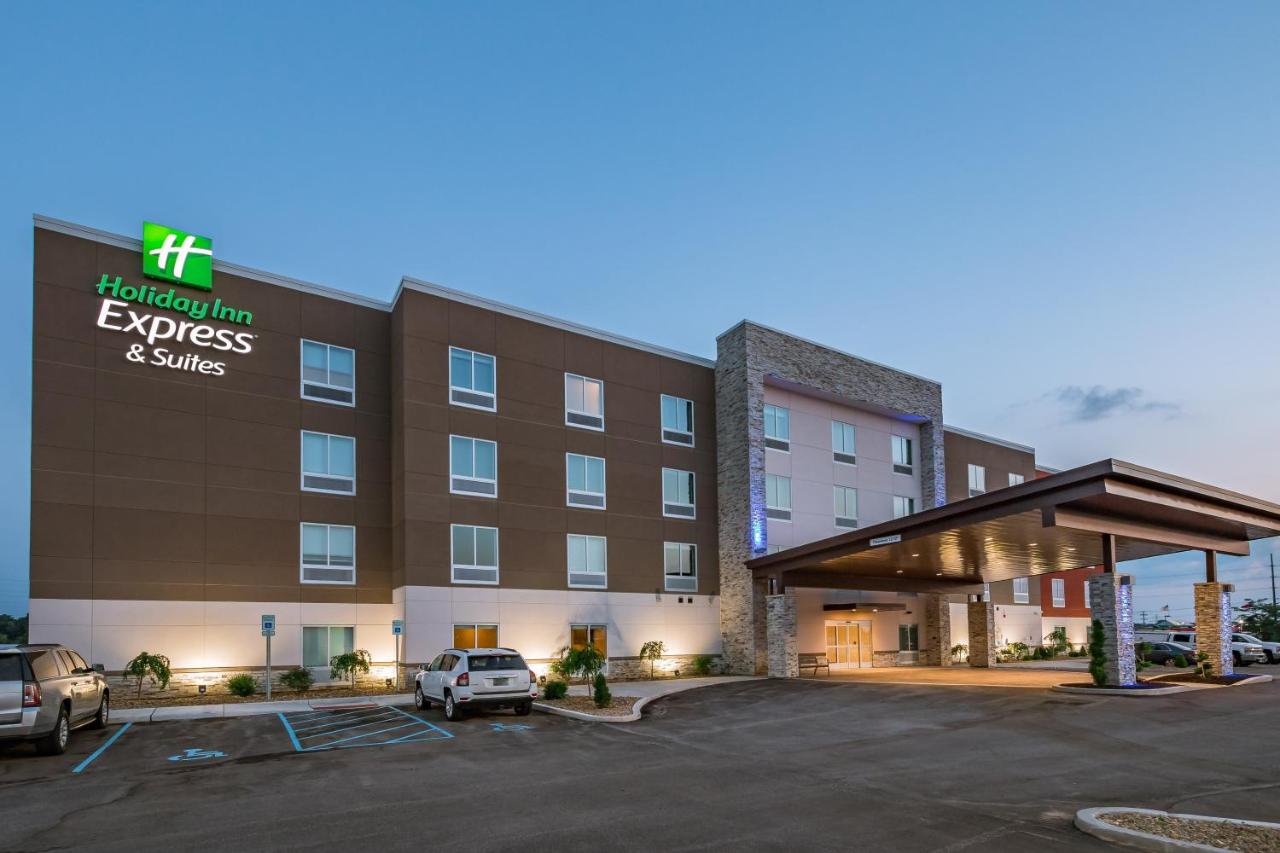  | Holiday Inn Express & Suites South Bend - South