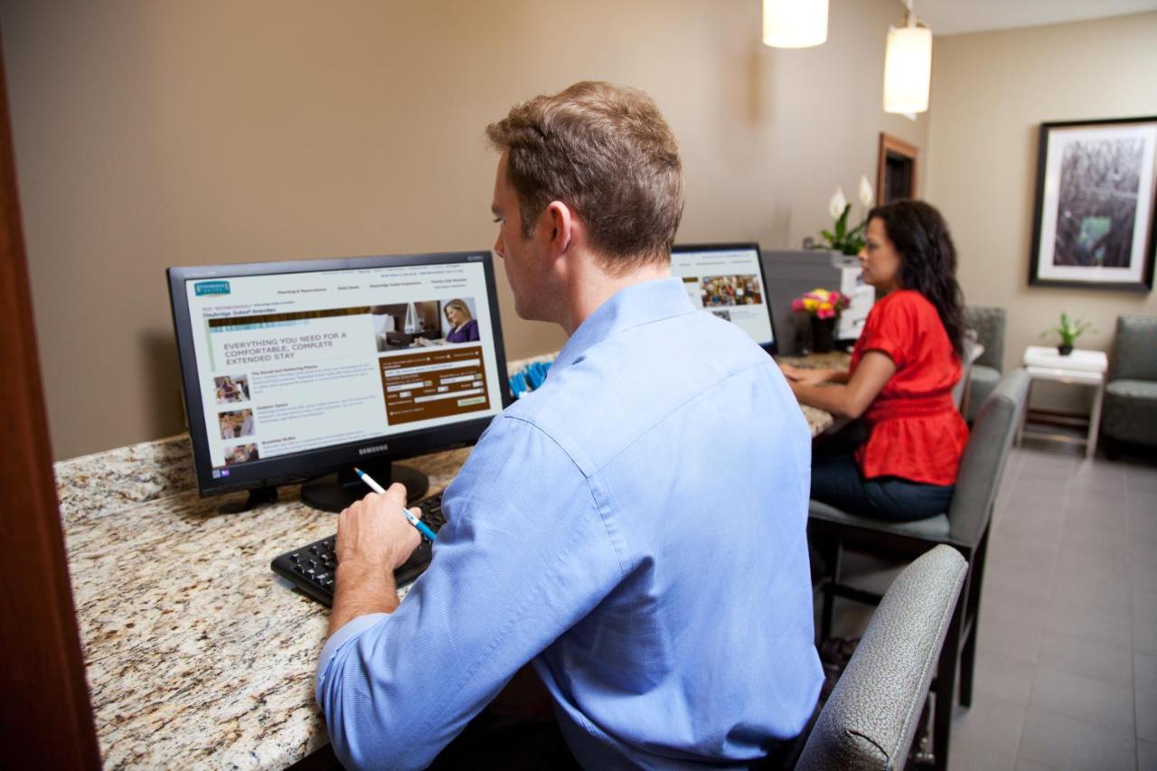 | Staybridge Suites - Pittsburgh-Cranberry Township, an IHG Hotel