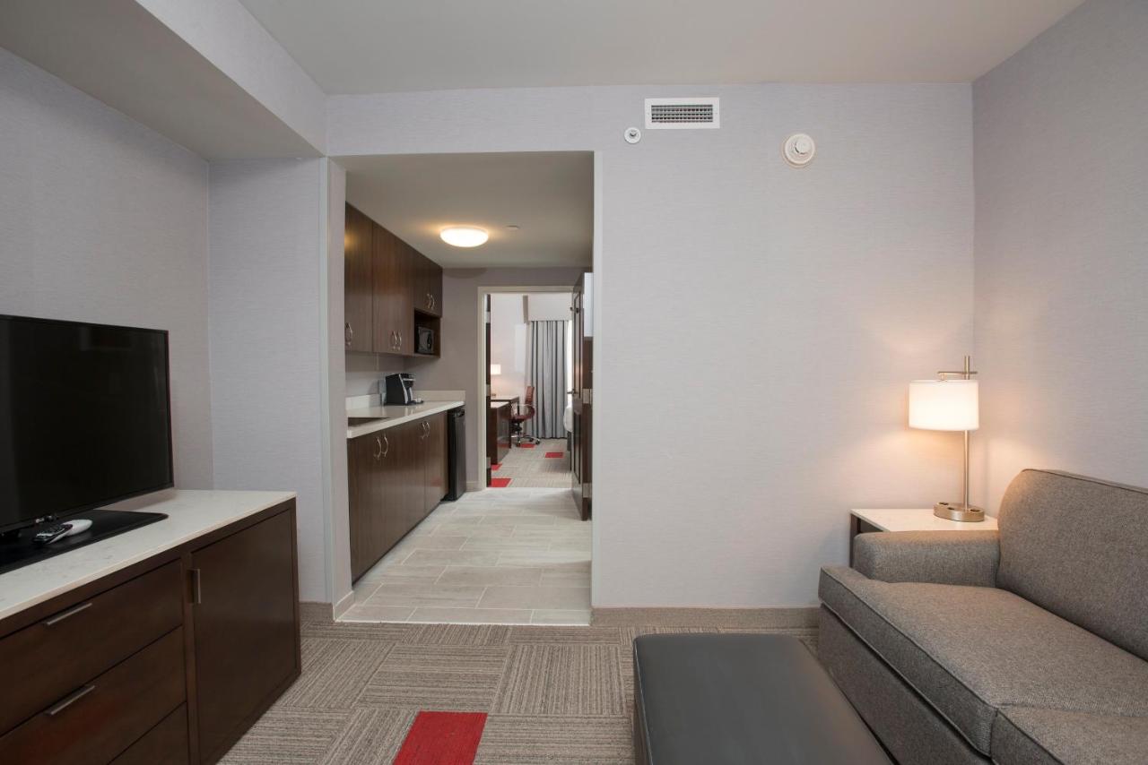 | Holiday Inn Hotel & Suites Cincinnati Downtown