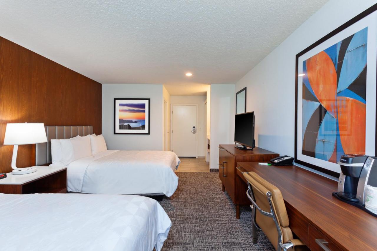 Queen Room with Two Beds - Non-Smoking at Holiday Inn Hotel & Suites San Mateo-San Francisco SFO by IHG