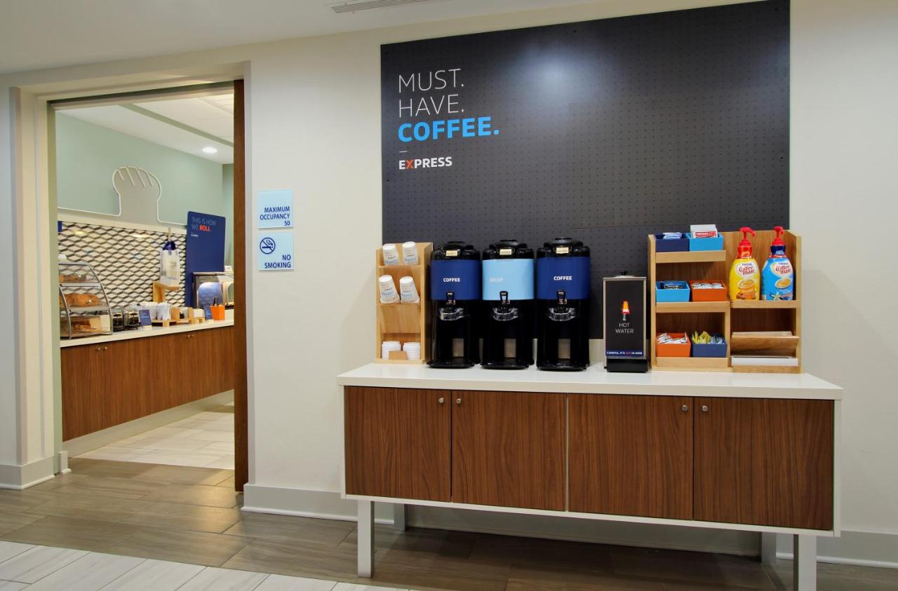  | Holiday Inn Express & Suites - Owings Mills-Baltimore Area, an IHG Hotel