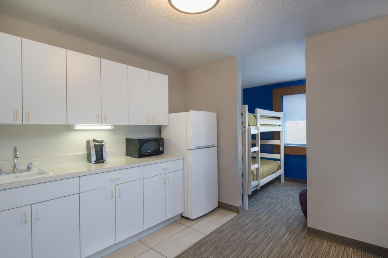 | Holiday Inn Express Hotel Howe / Sturgis, an IHG Hotel