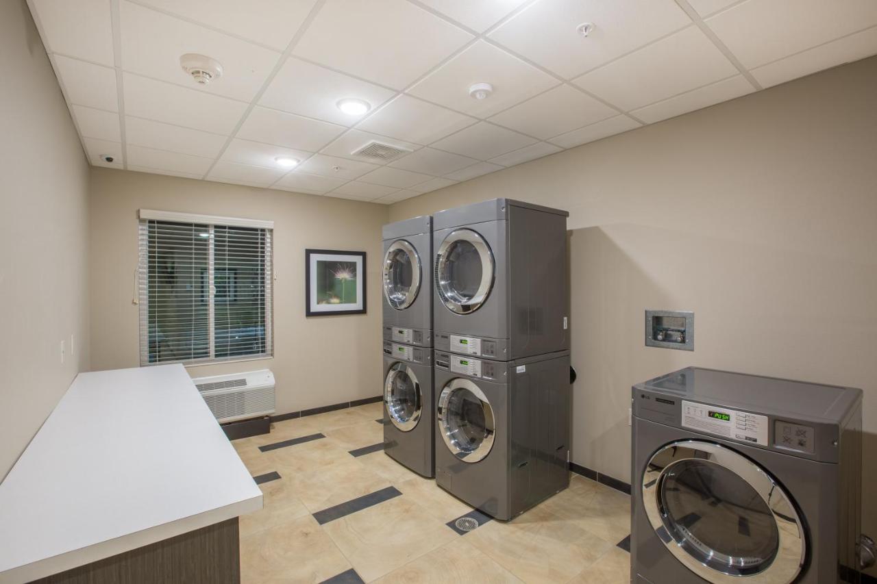 | Candlewood Suites - Omaha Millard Area, an IHG Hotel