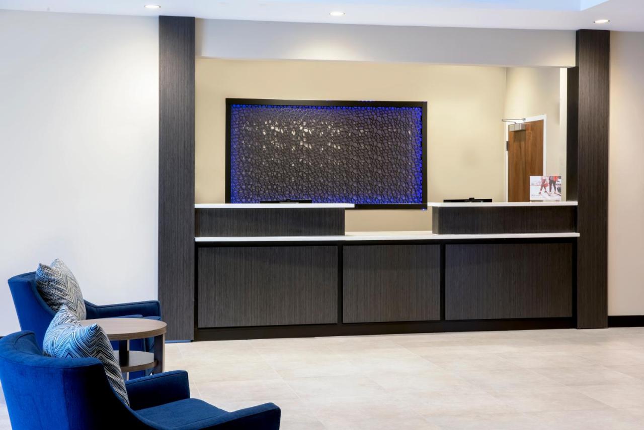 | Candlewood Suites - Miami Exec Airport - Kendall, an IHG Hotel