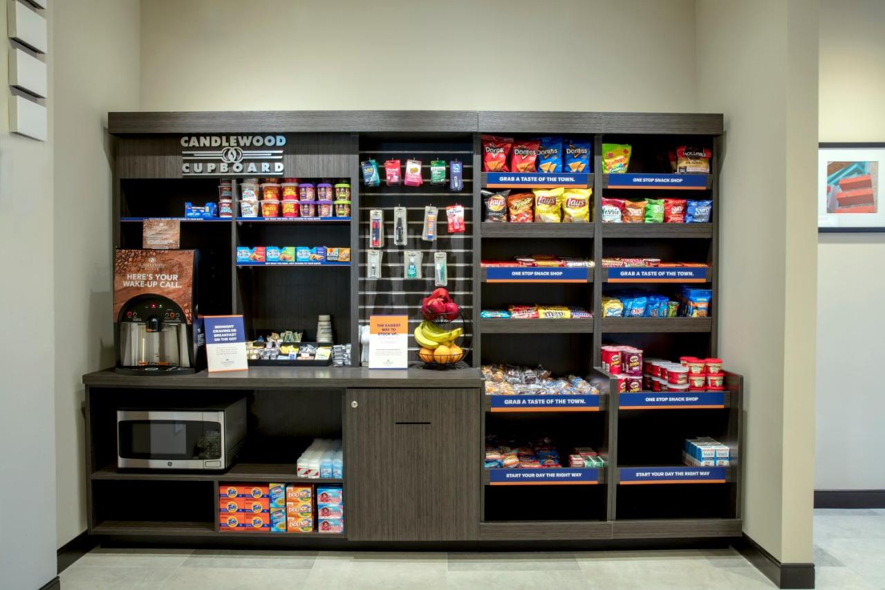 | Candlewood Suites - Miami Exec Airport - Kendall, an IHG Hotel