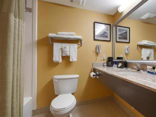 Room #18399343 at Comfort Inn & Suites Bradenton North I-75