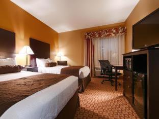 Room #18399343 at Comfort Inn & Suites Bradenton North I-75