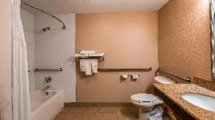 Room #18399344 at Comfort Inn & Suites Bradenton North I-75