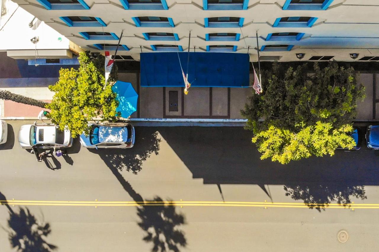 | Empress Hotel La Jolla