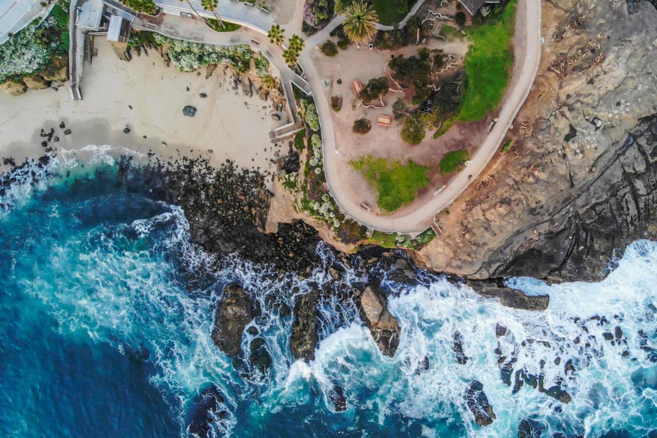 | Empress Hotel La Jolla
