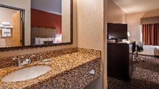 Room #29013022 at Best Western Northwest Lodge