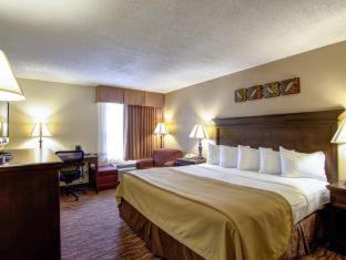 Room #50155615 at Best Western Center Pointe Inn