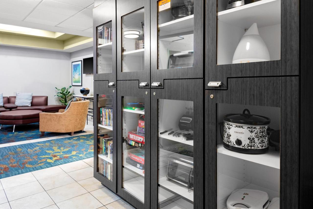 | Candlewood Suites Warner Robins, an IHG Hotel