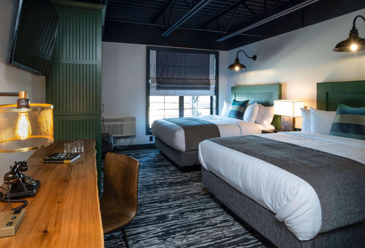 | Cantilever Hotel, Trademark Collection by Wyndham