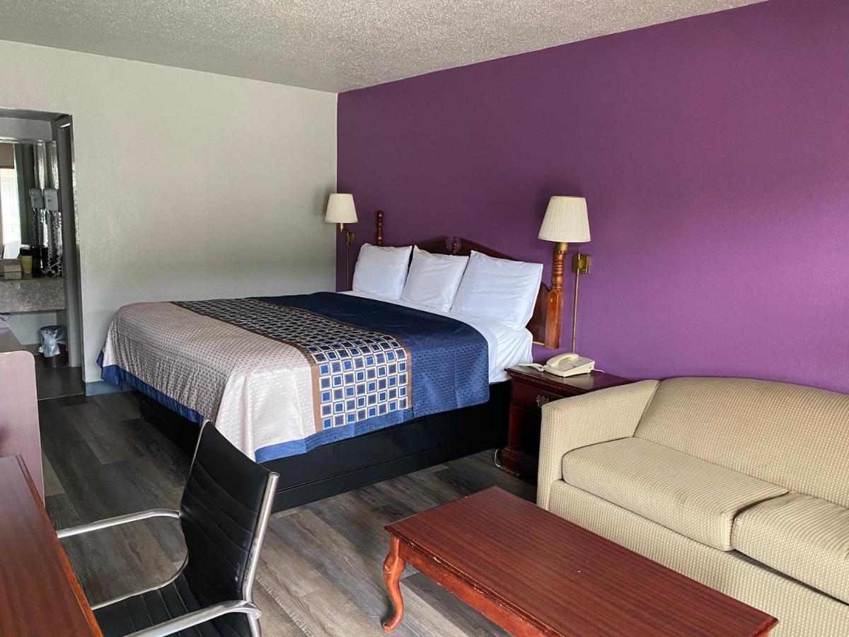 | Rogers Inn