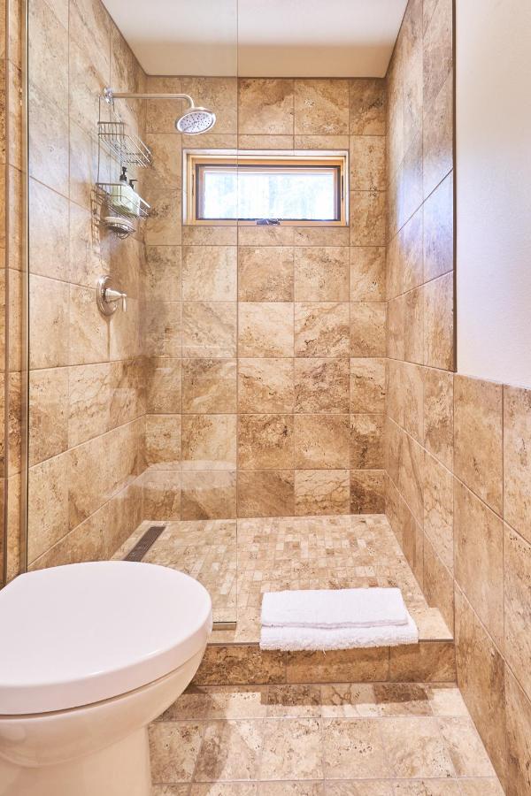 | House on Metolius