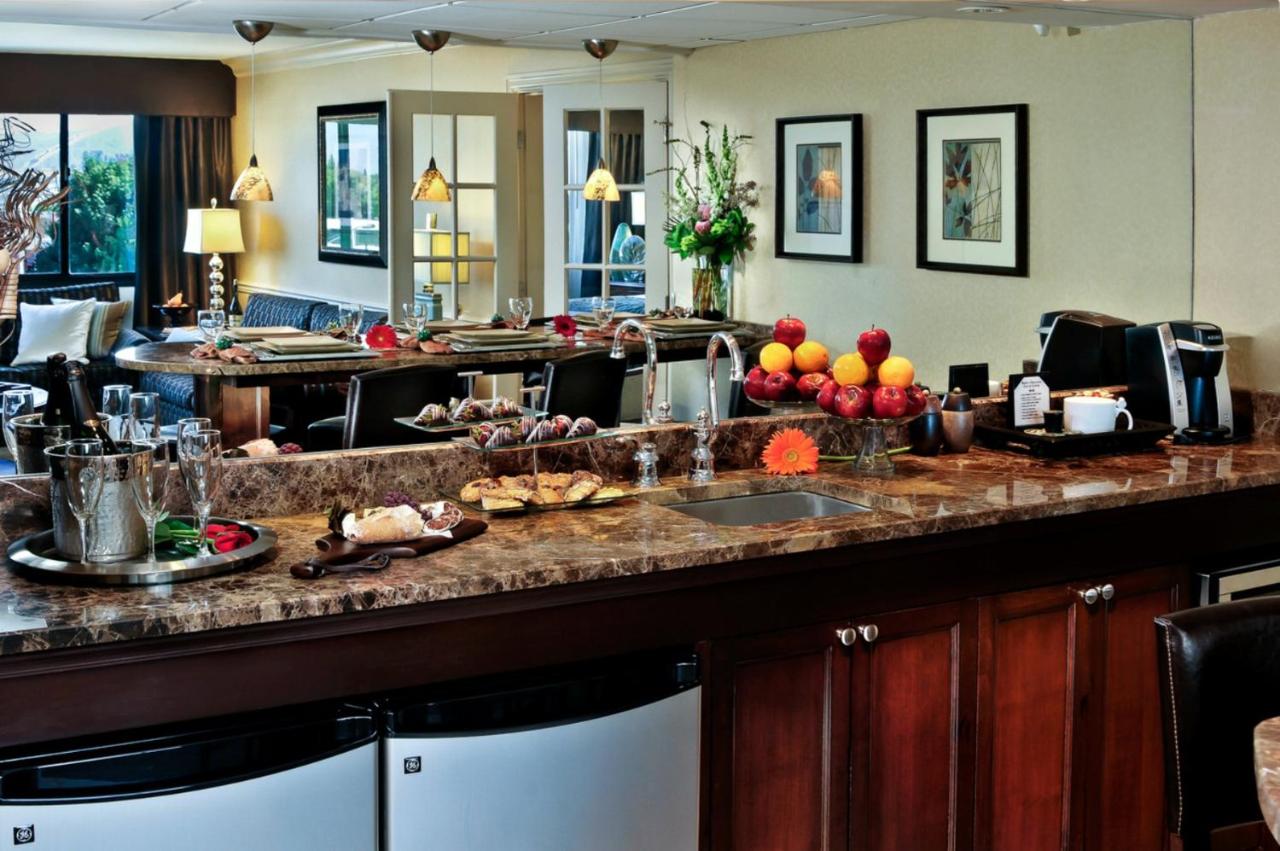 Suite - Non-Smoking at Crowne Plaza Portland Downtown Convention Center by IHG