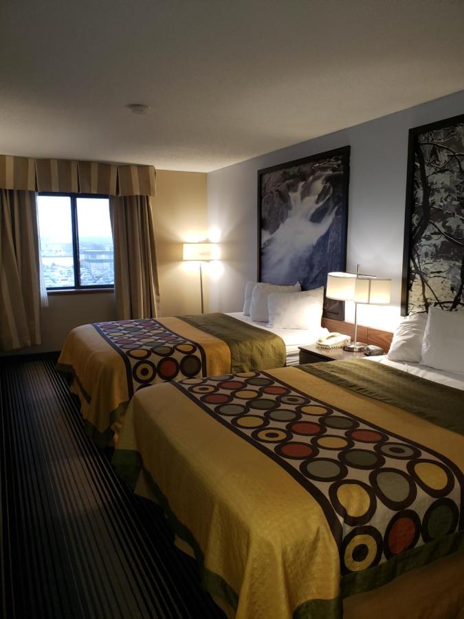 Queen Room with Two Queen Beds - Non-Smoking at Super 8 by Wyndham Milwaukee Airport