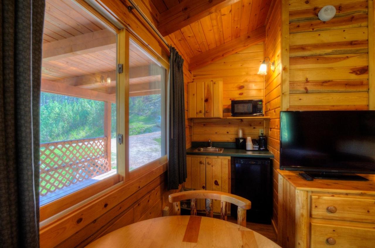 | Powder House Lodge