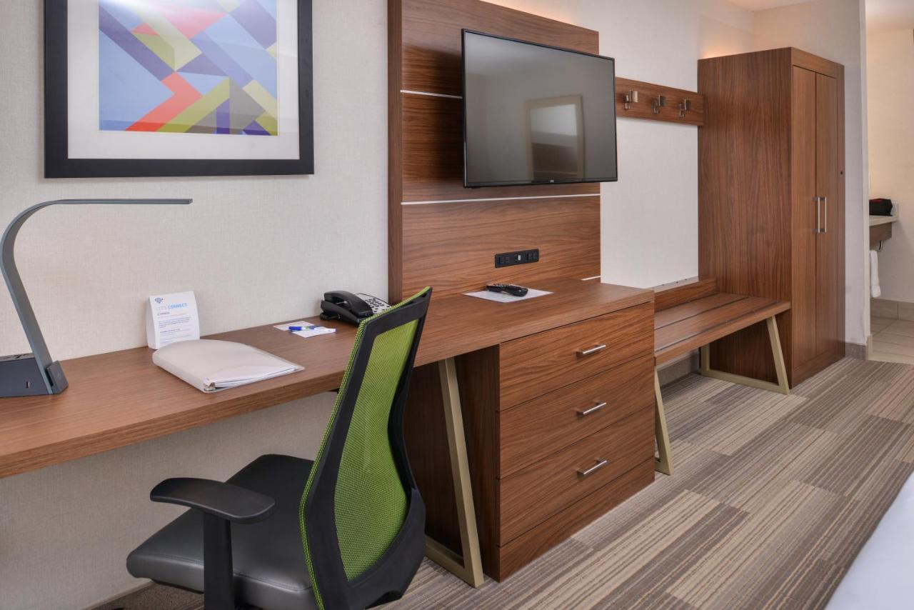  | Holiday Inn Express Westley, an IHG Hotel