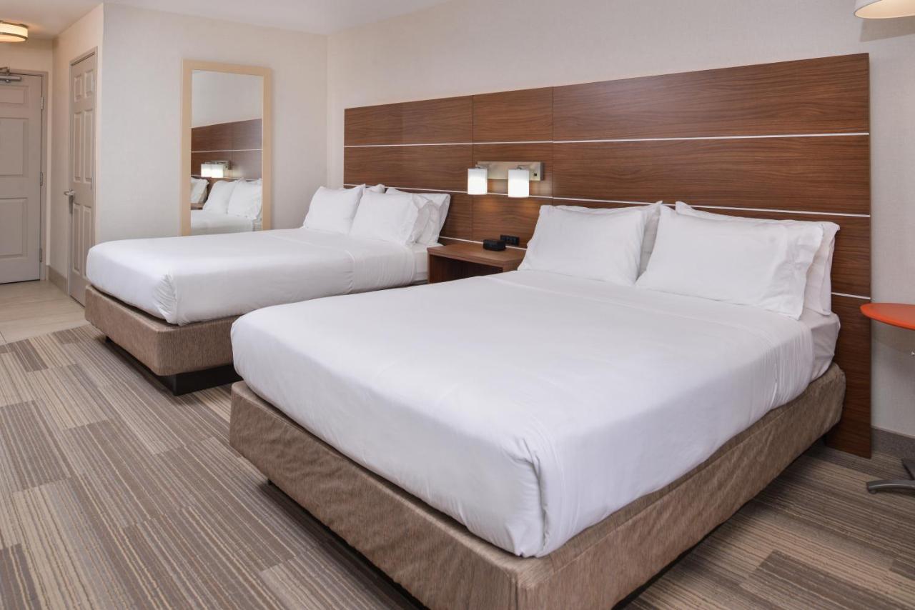  | Holiday Inn Express Westley, an IHG Hotel