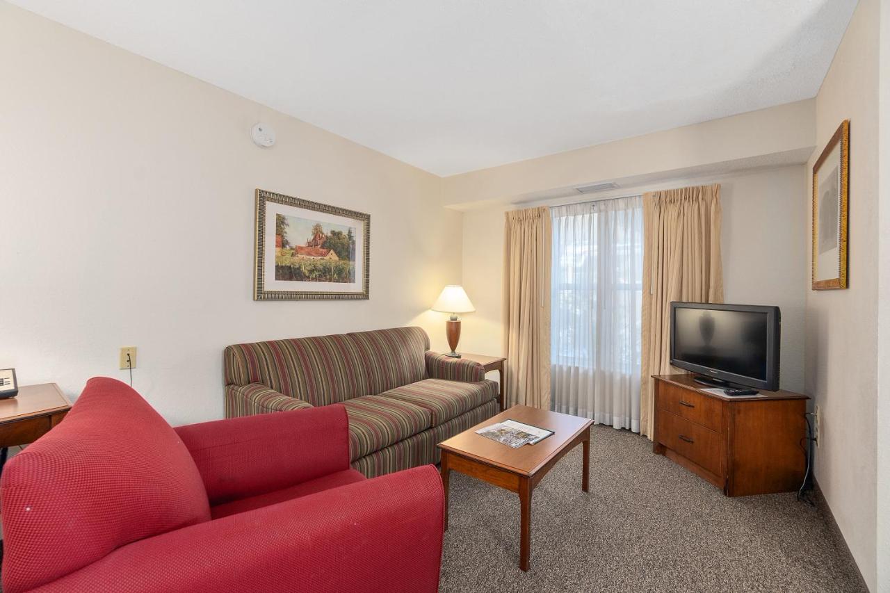 | Residences at Daniel Webster