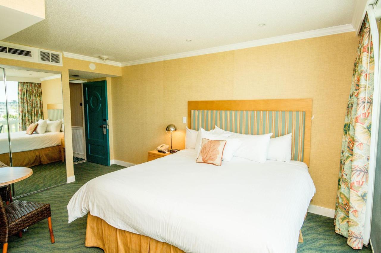 | Port Royal Oceanfront Hotel