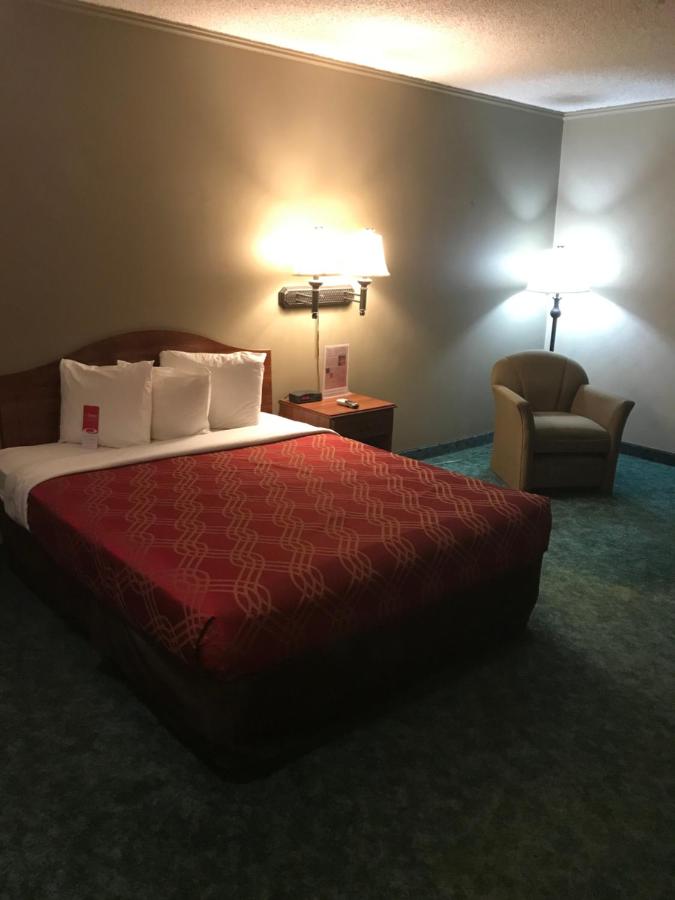 | Econo Lodge Salina Scenic Route 89 & I-70