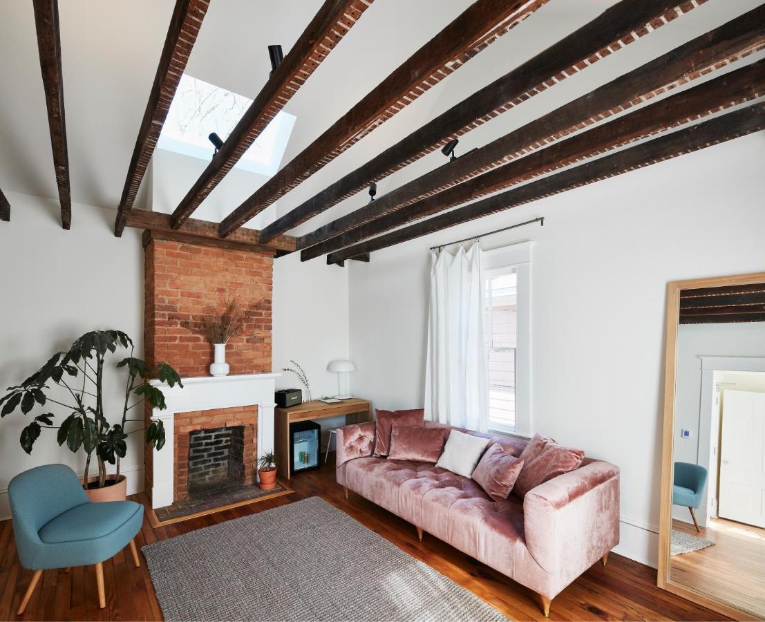 | Guest House Raleigh