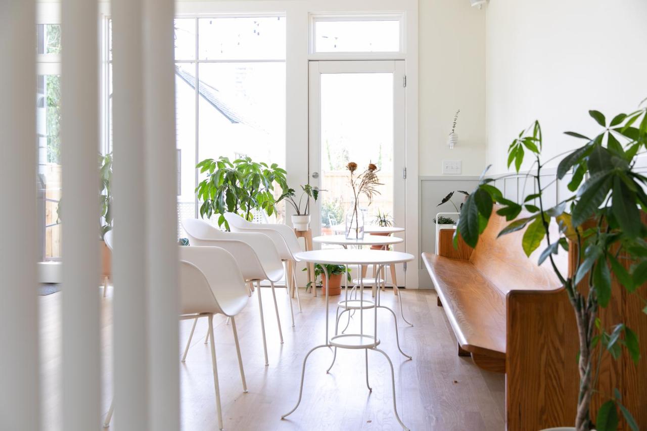 | Guest House Raleigh