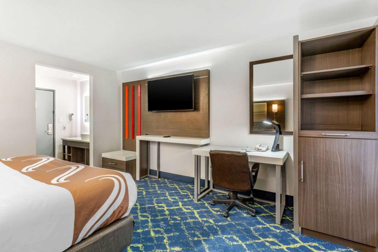 King Room - Non-Smoking at Quality Inn Murfreesboro - University Area