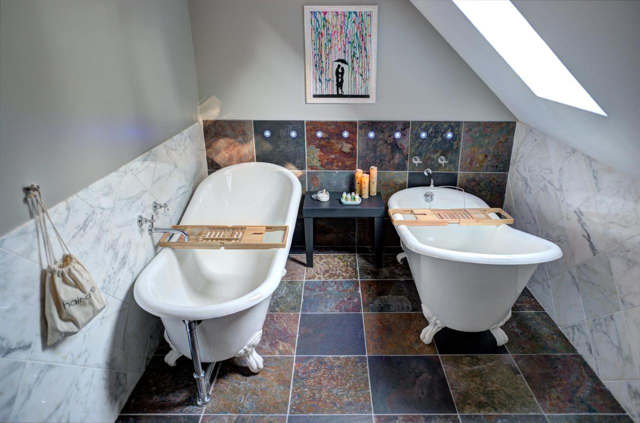 | The Woodstocker B&B