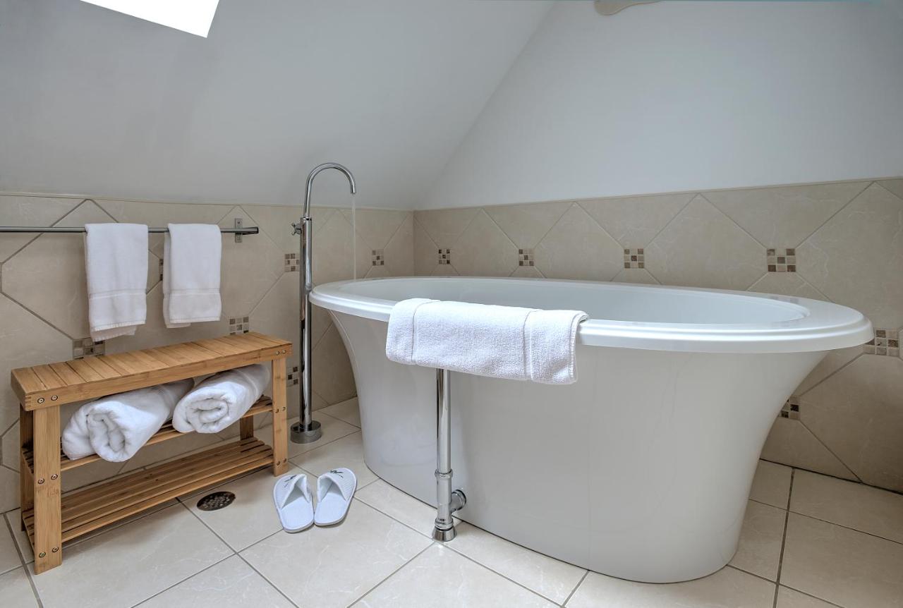 | The Woodstocker B&B
