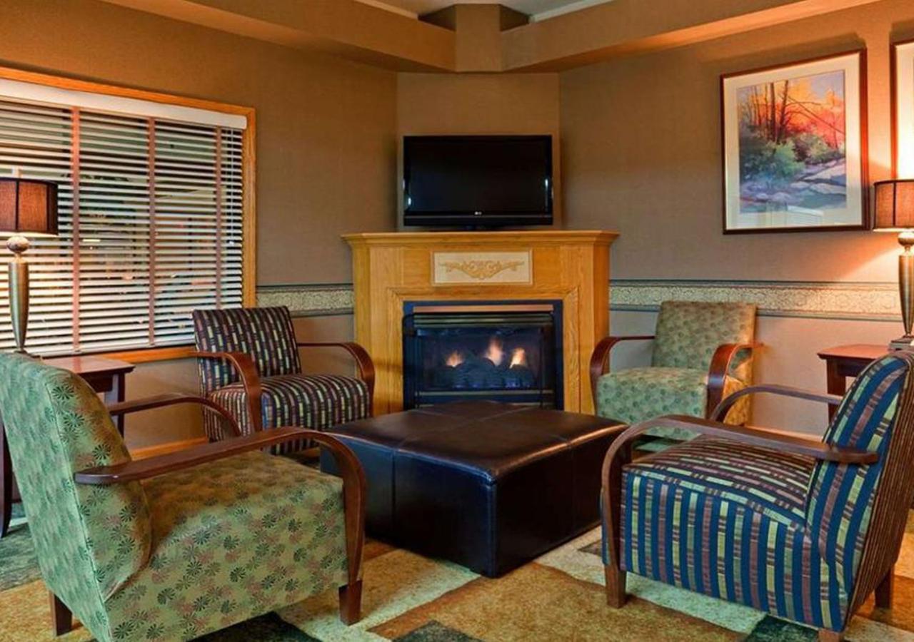 Norwood Inn & Suites Eagan